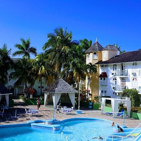 Apartment Treasure At Sandcastles Ocho Rios Exterior photo